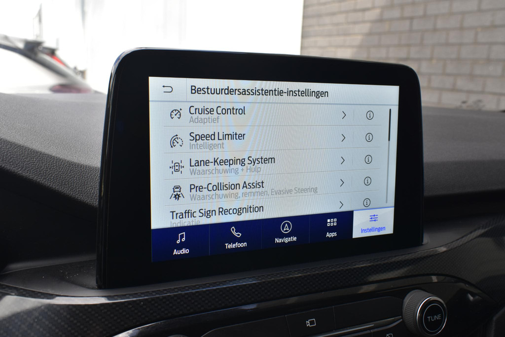 Ford Kuga (HXF69S) met abonnement