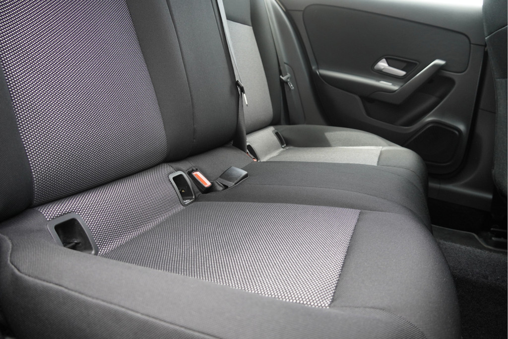 Mercedes-Benz A-Klasse (K452LG) met abonnement