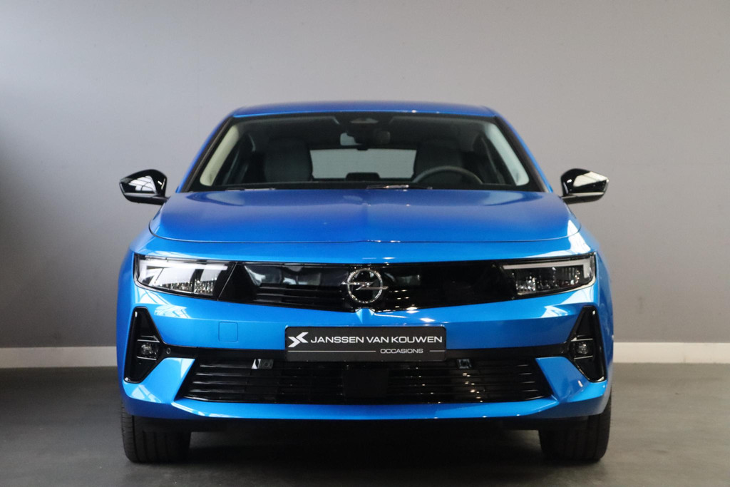 Opel Astra (GFS04R) met abonnement