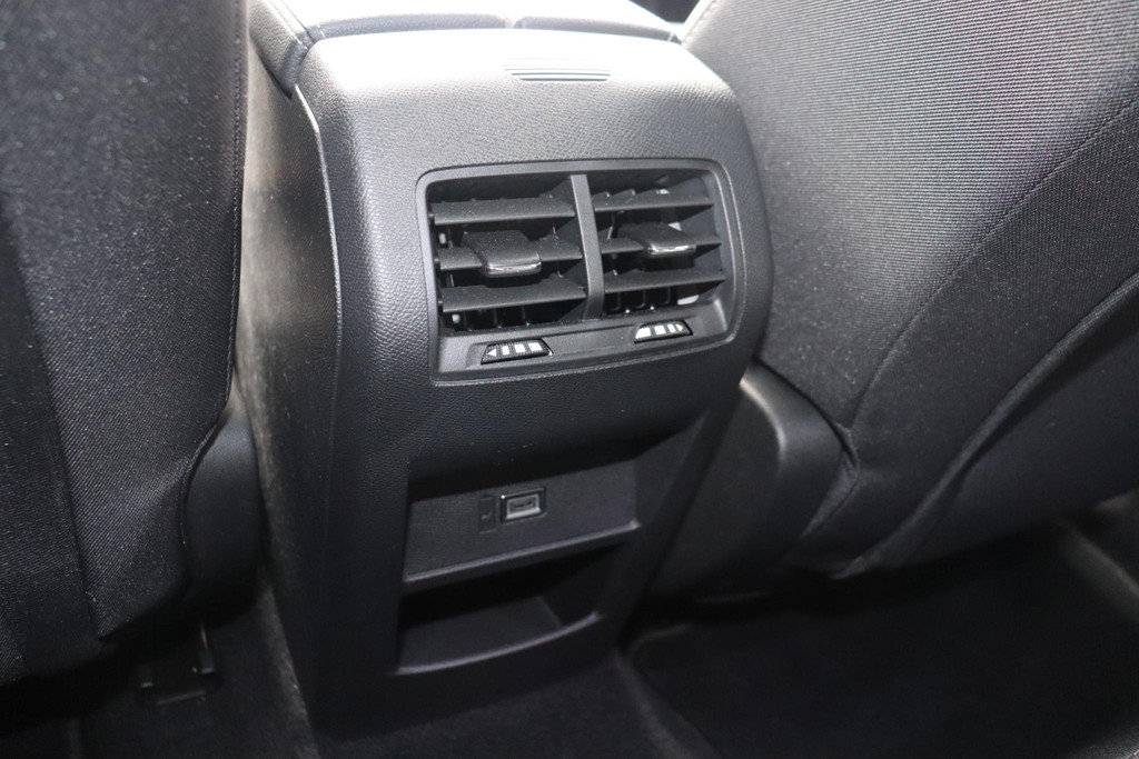 Opel Astra (GFS04R) met abonnement