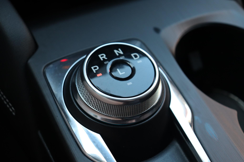 Ford Kuga (HXH49J) met abonnement