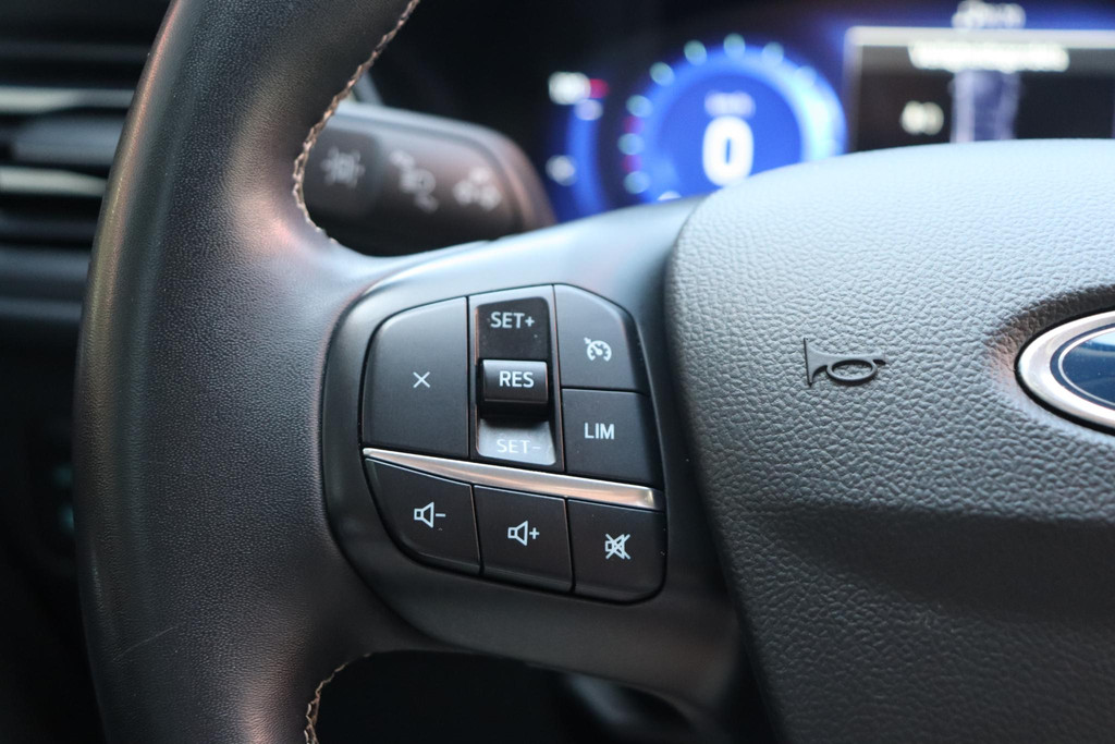 Ford Kuga (HXH49J) met abonnement