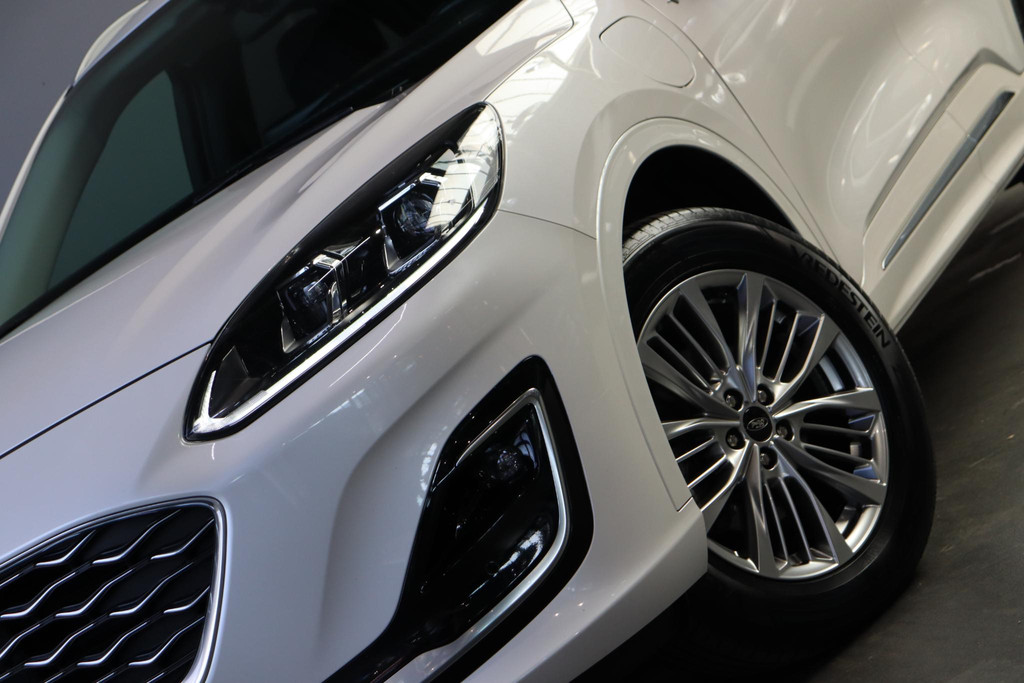 Ford Kuga (HXH49J) met abonnement