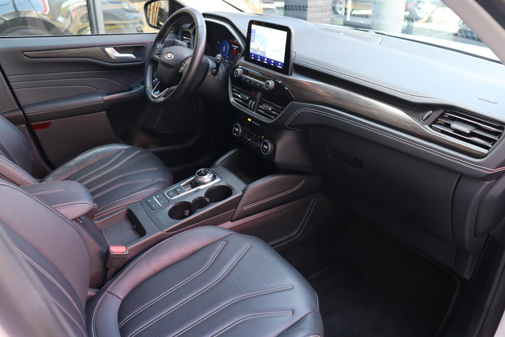 Ford Kuga (HXH49J) met abonnement