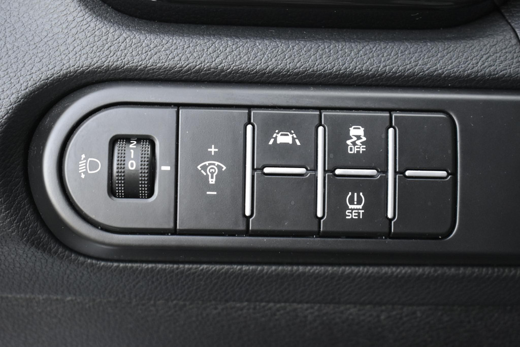 Kia Ceed Sportswagon (L665TR) met abonnement