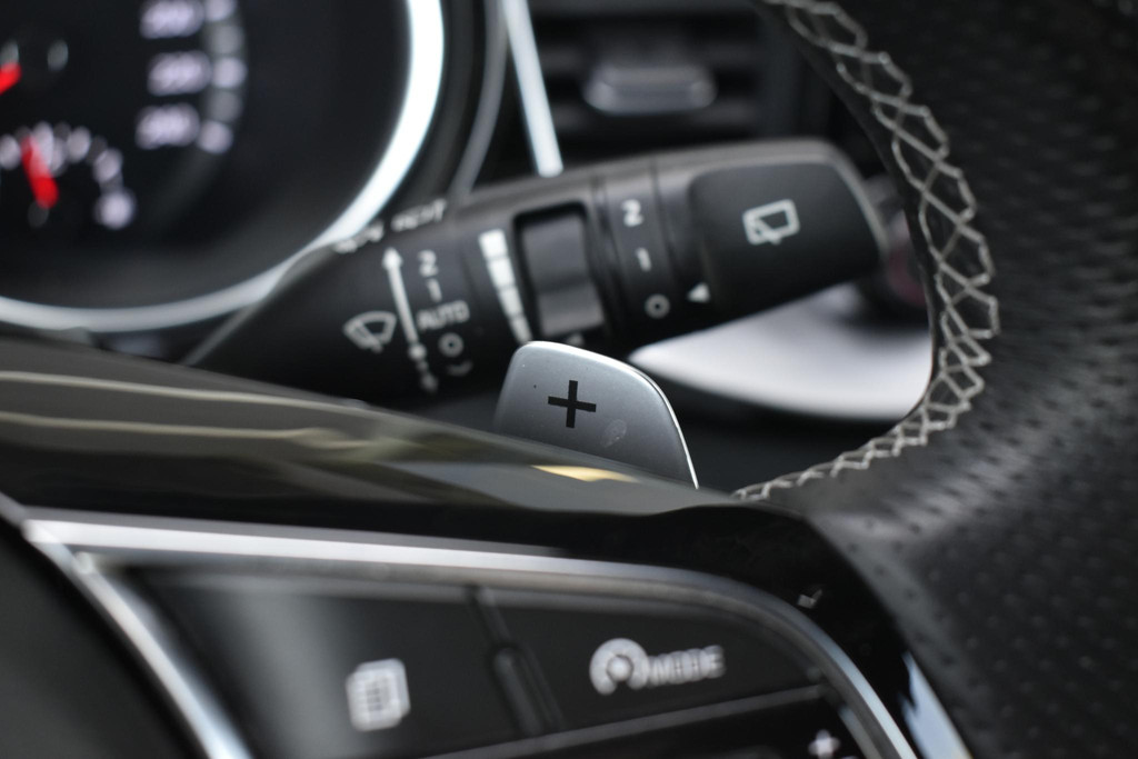 Kia Ceed Sportswagon (L665TR) met abonnement