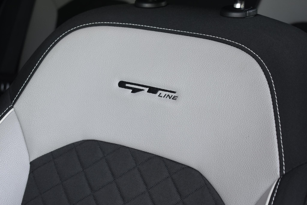 Kia Ceed Sportswagon (L665TR) met abonnement