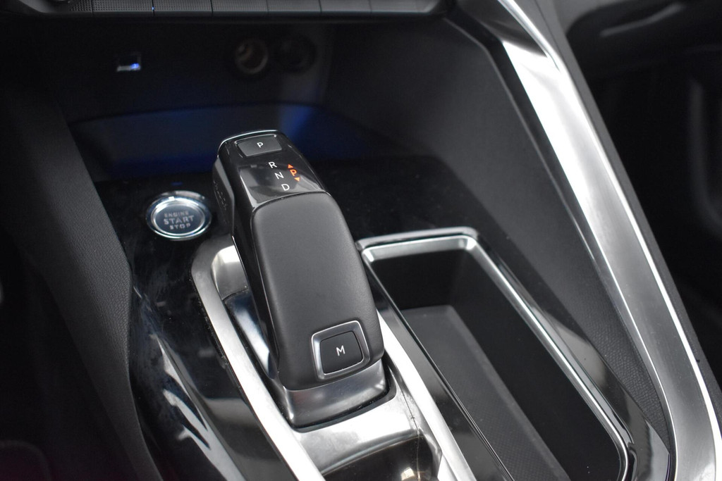 Peugeot 3008 (G670NG) met abonnement