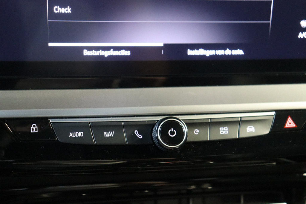 Opel Mokka-e (GFK82H) met abonnement