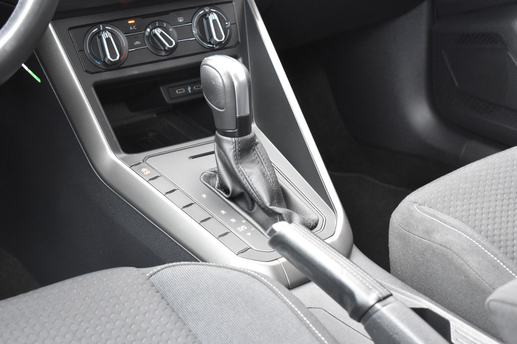 Volkswagen Polo (L261RR) met abonnement