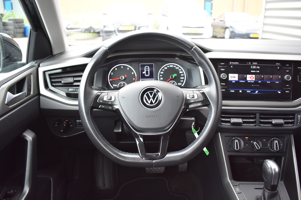 Volkswagen Polo (L261RR) met abonnement