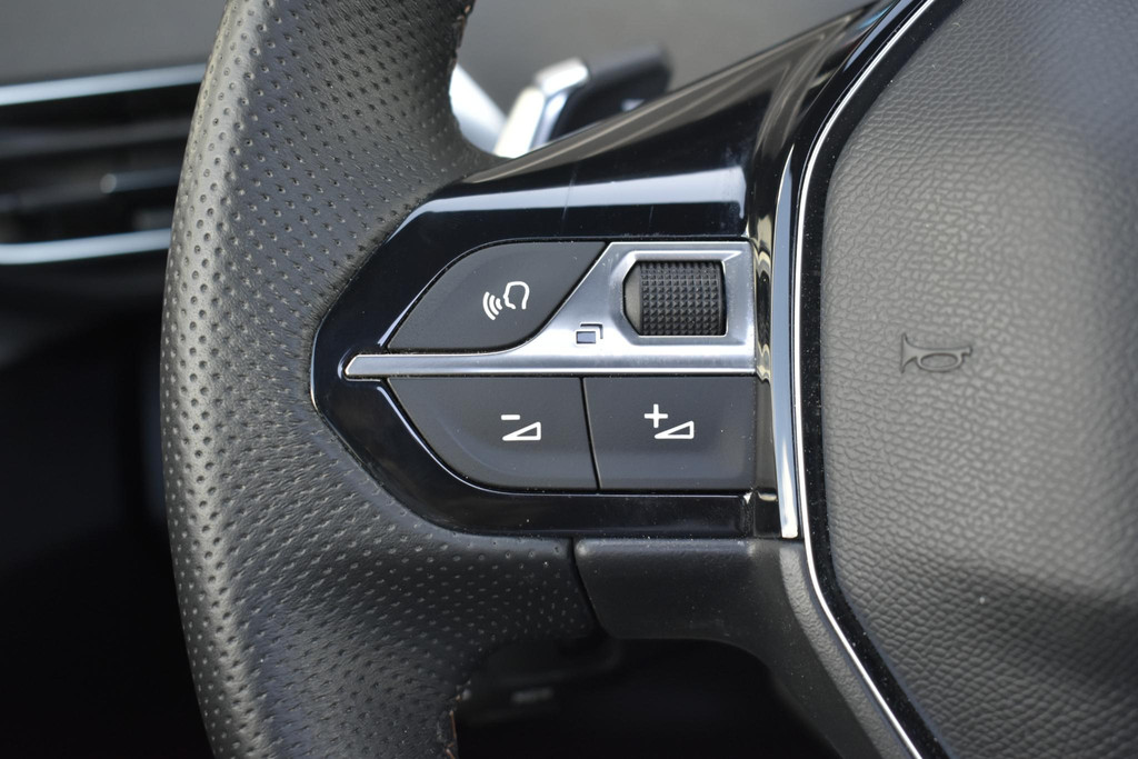 Peugeot 3008 (S355TL) met abonnement