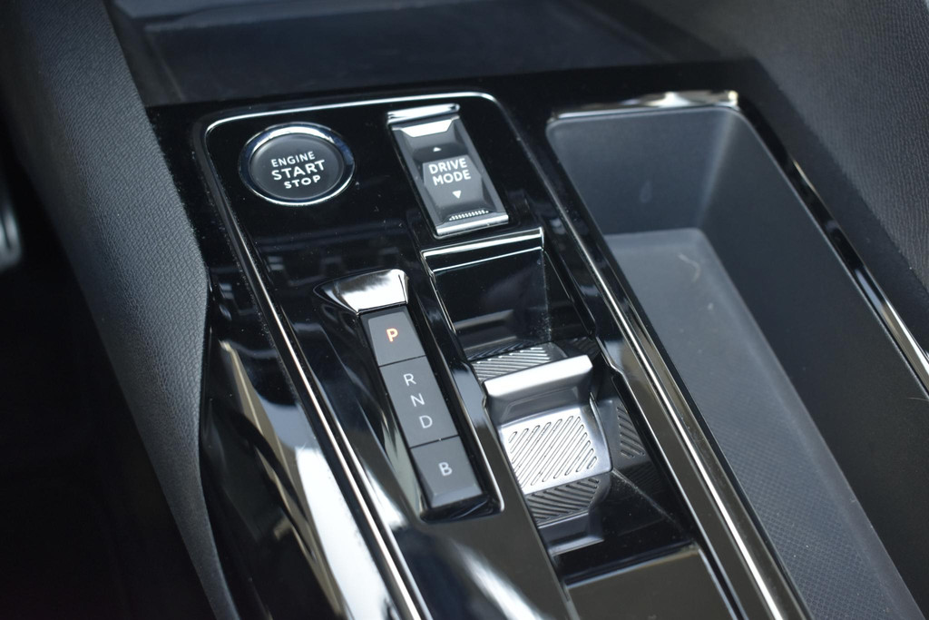 Peugeot 3008 (S355TL) met abonnement