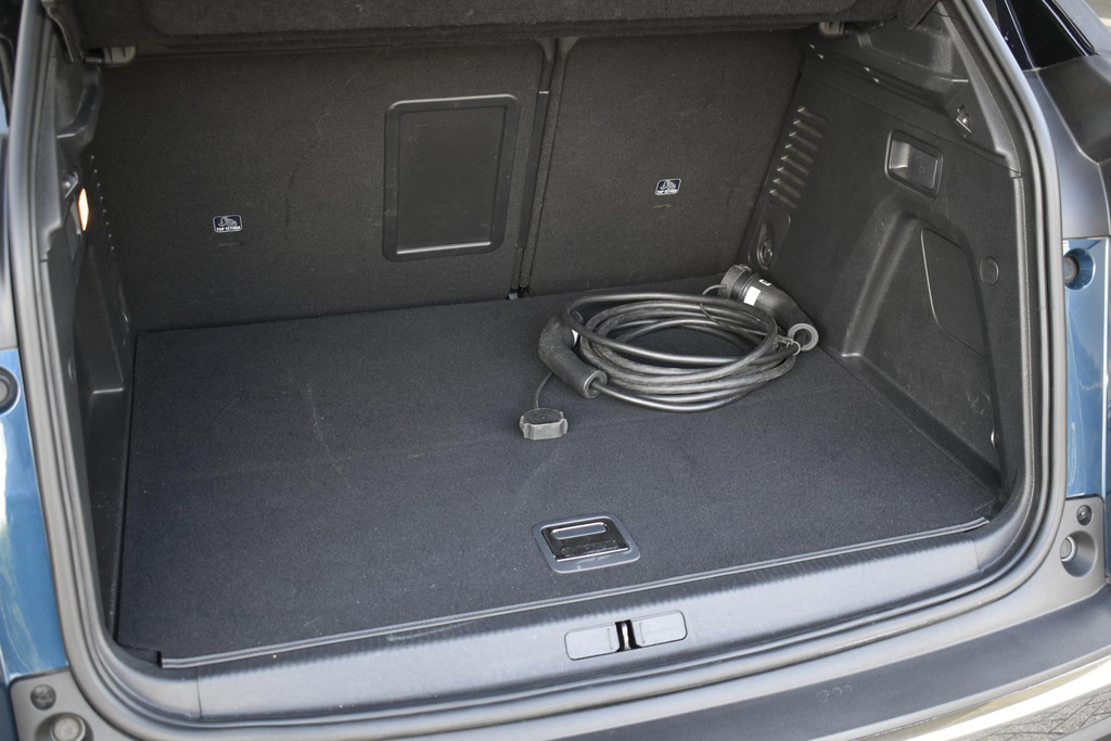 Peugeot 3008 (S355TL) met abonnement