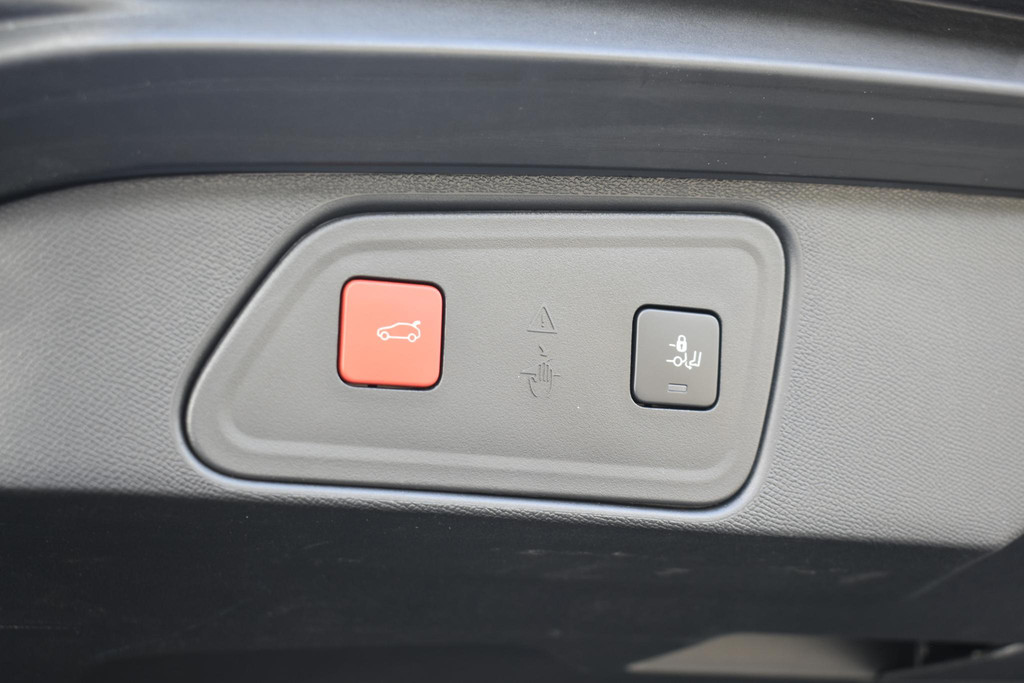 Peugeot 3008 (S355TL) met abonnement