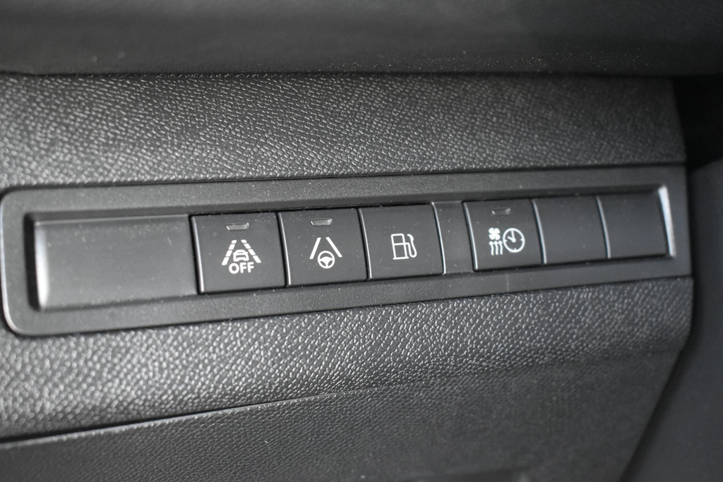 Peugeot 3008 (S355TL) met abonnement