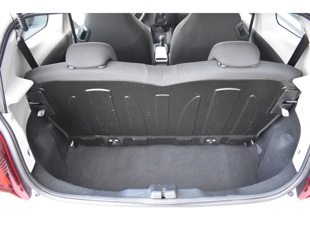 Peugeot 108 (HV662N) met abonnement