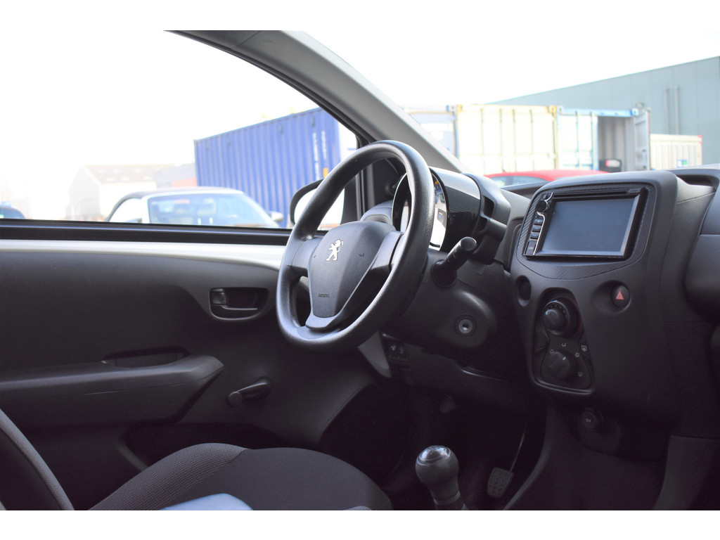 Peugeot 108 (HV662N) met abonnement