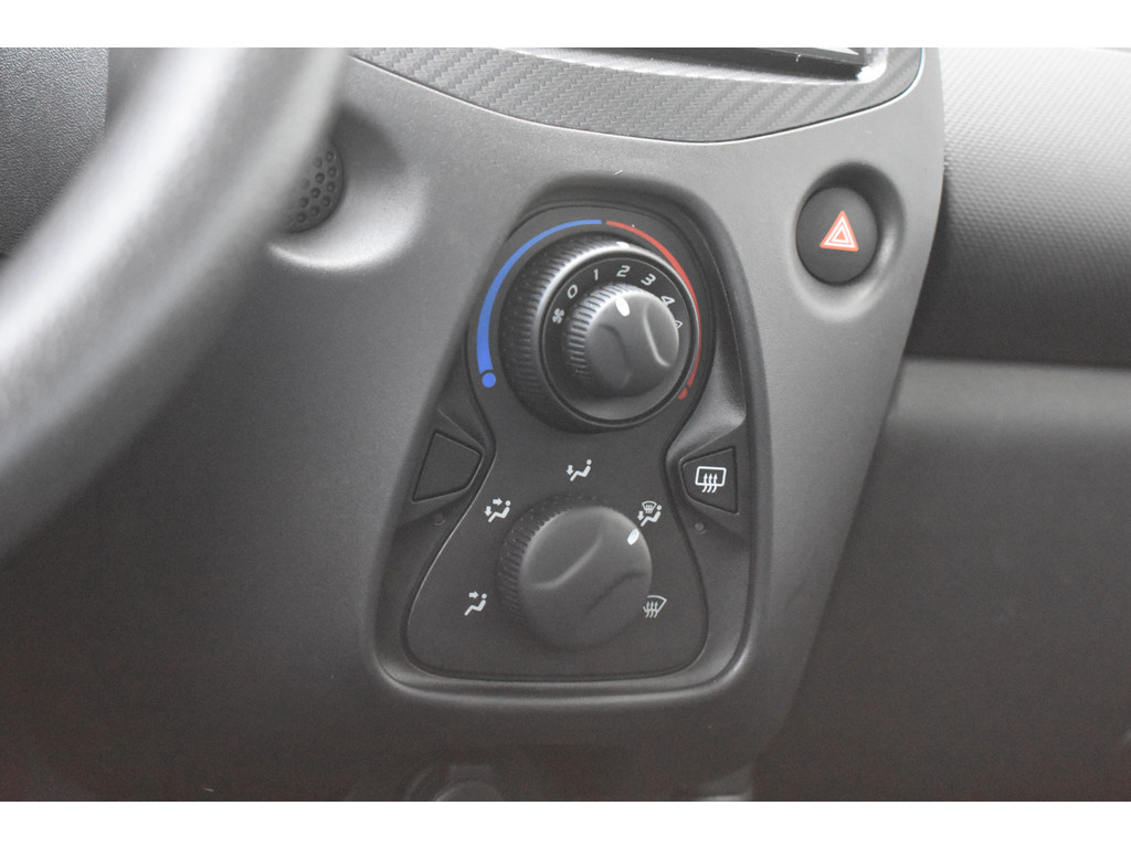 Peugeot 108 (HV662N) met abonnement