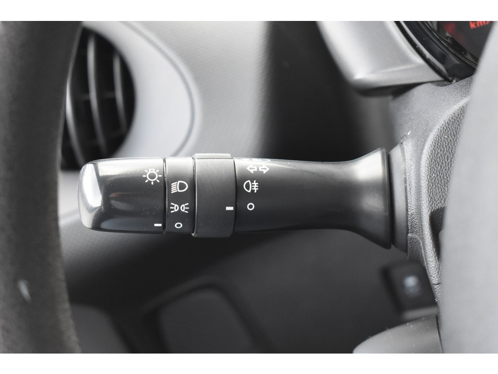 Peugeot 108 (HV662N) met abonnement