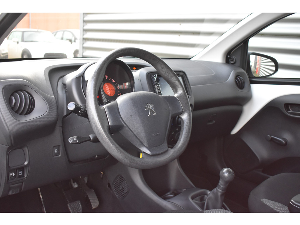 Peugeot 108 (HV662N) met abonnement