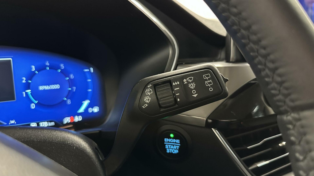 Ford Kuga (L651HG) met abonnement