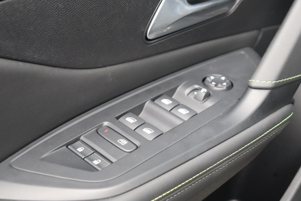 Peugeot 308 (HZV94R) met abonnement