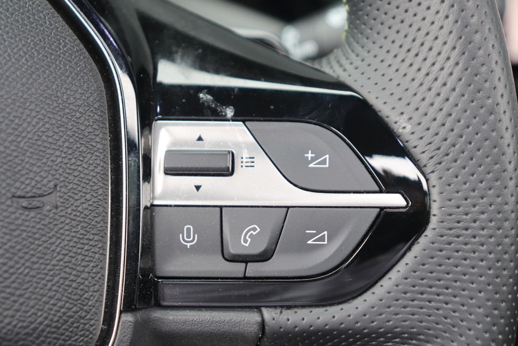 Peugeot 308 (HZV94R) met abonnement