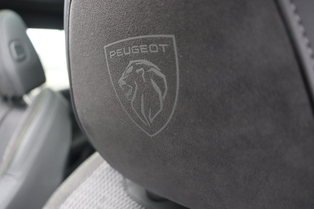 Peugeot 308 (HZV94R) met abonnement