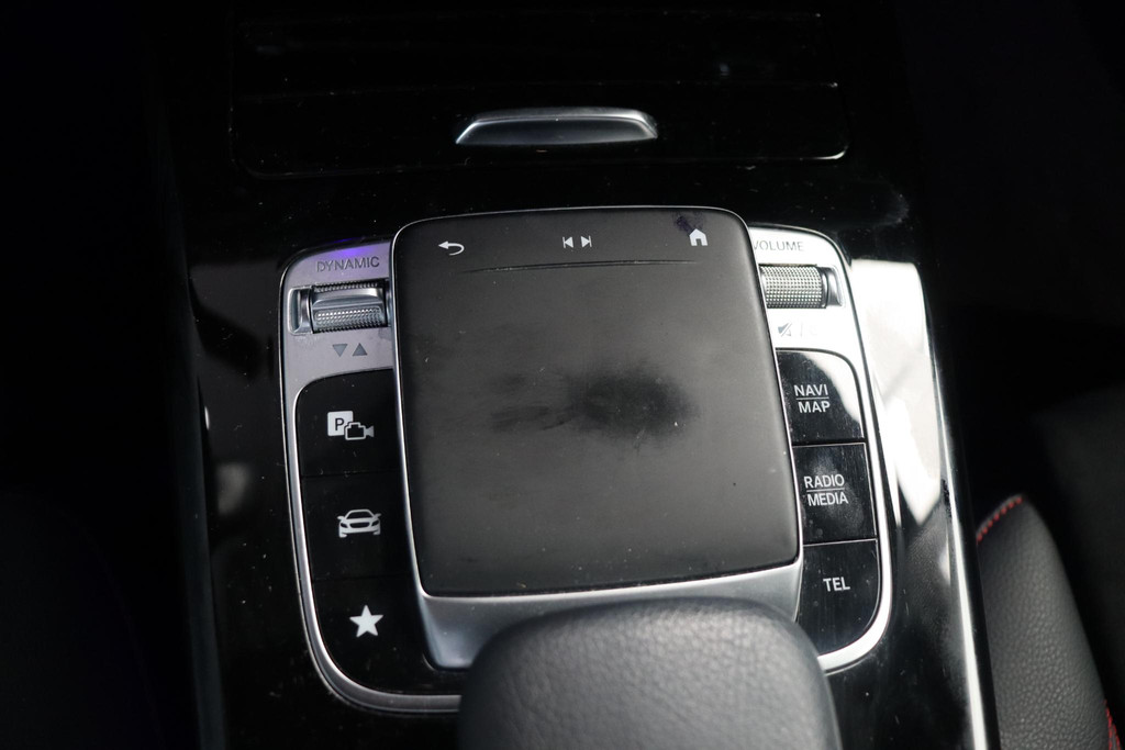 Mercedes-Benz A-Klasse (J899FL) met abonnement