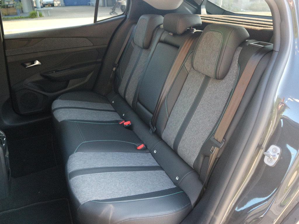 Peugeot 408 (T087LP) met abonnement