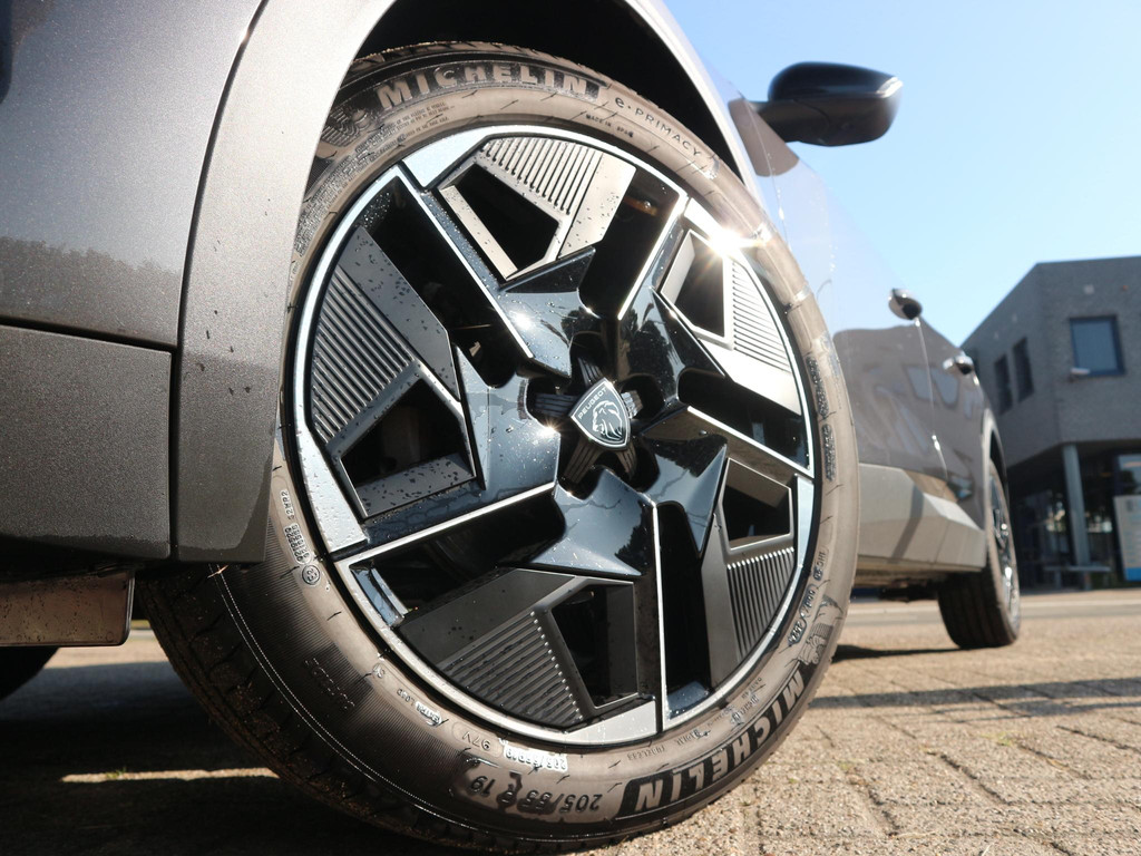 Peugeot 408 (T087LP) met abonnement