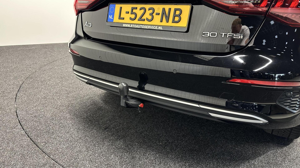 Audi A3 (L523NB) met abonnement