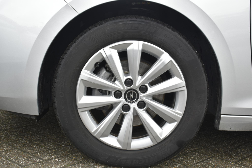 Opel Astra (X296FT) met abonnement