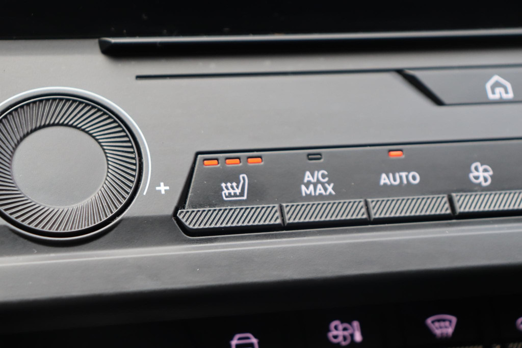 Peugeot 308 (T382JV) met abonnement