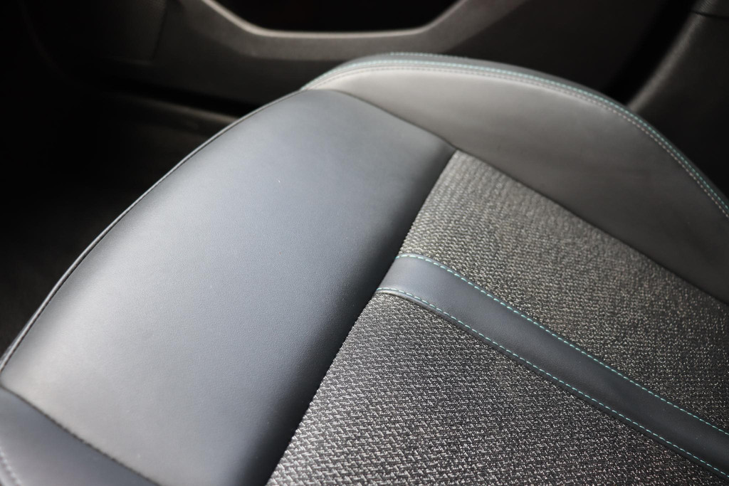 Peugeot 308 (T382JV) met abonnement