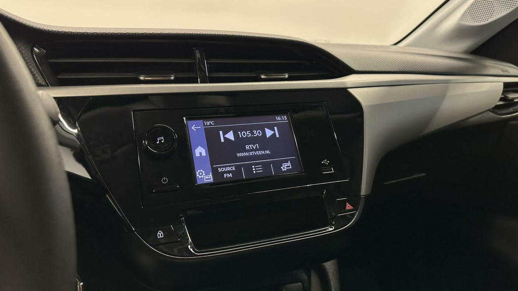 Opel Corsa (J815DB) met abonnement