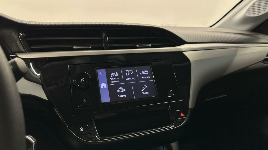 Opel Corsa (J815DB) met abonnement