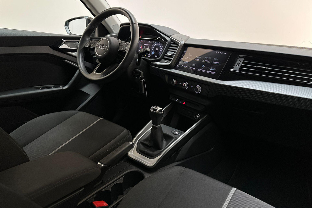 Audi A1 (P664XX) met abonnement