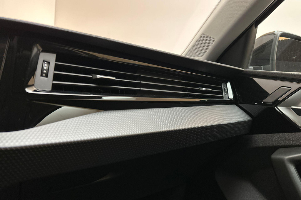 Audi A1 (P664XX) met abonnement