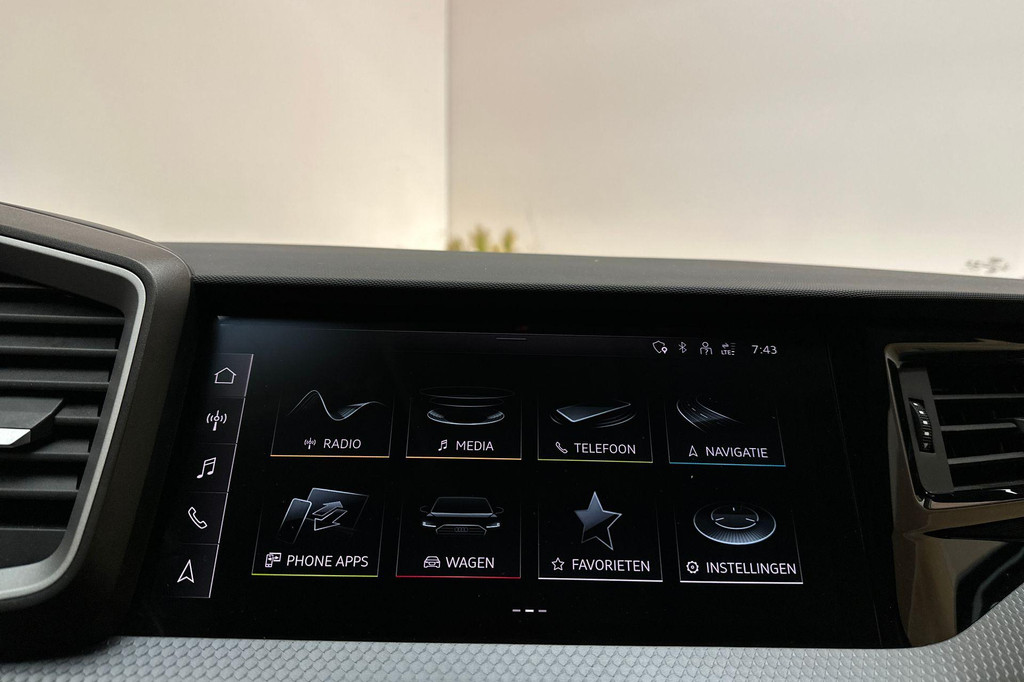 Audi A1 (P664XX) met abonnement