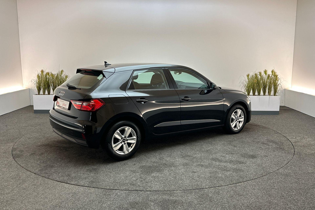 Audi A1 (P664XX) met abonnement