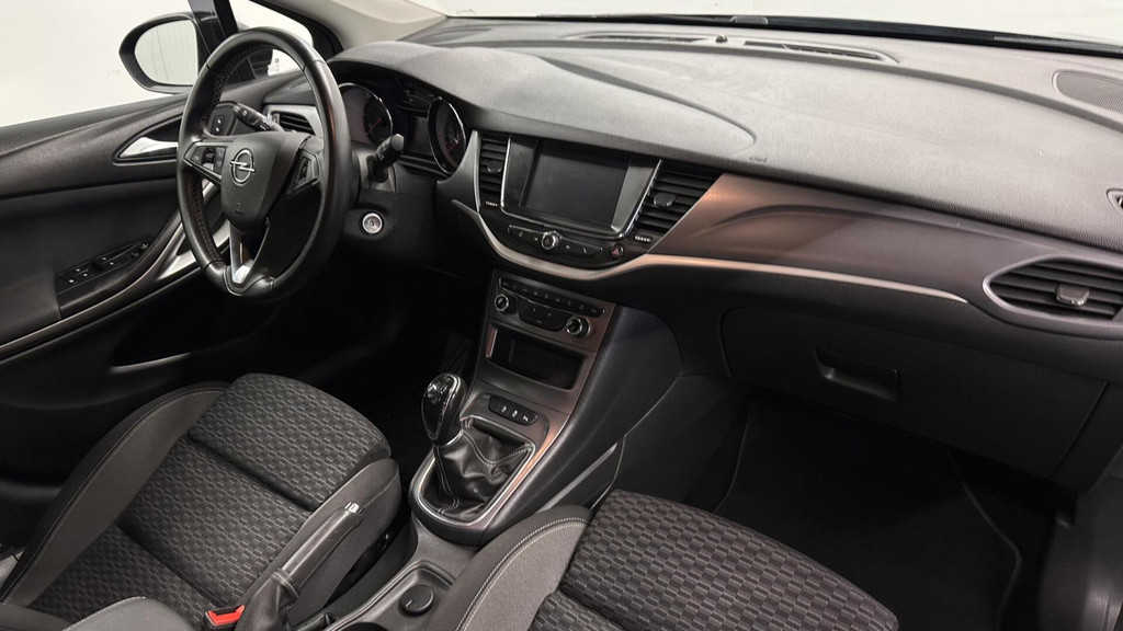 Opel Astra (K138DT) met abonnement