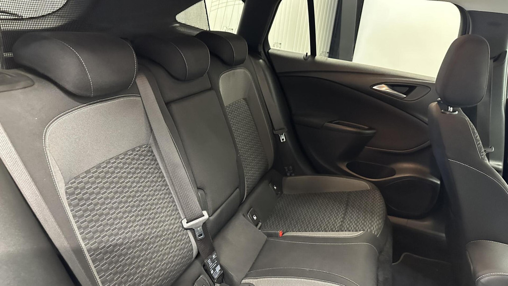 Opel Astra (K138DT) met abonnement