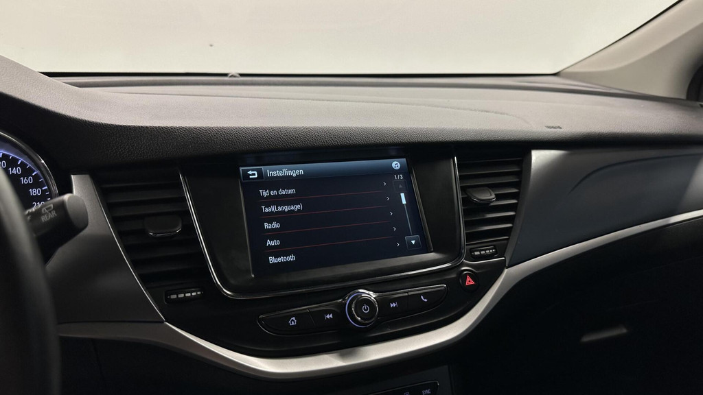Opel Astra (K138DT) met abonnement