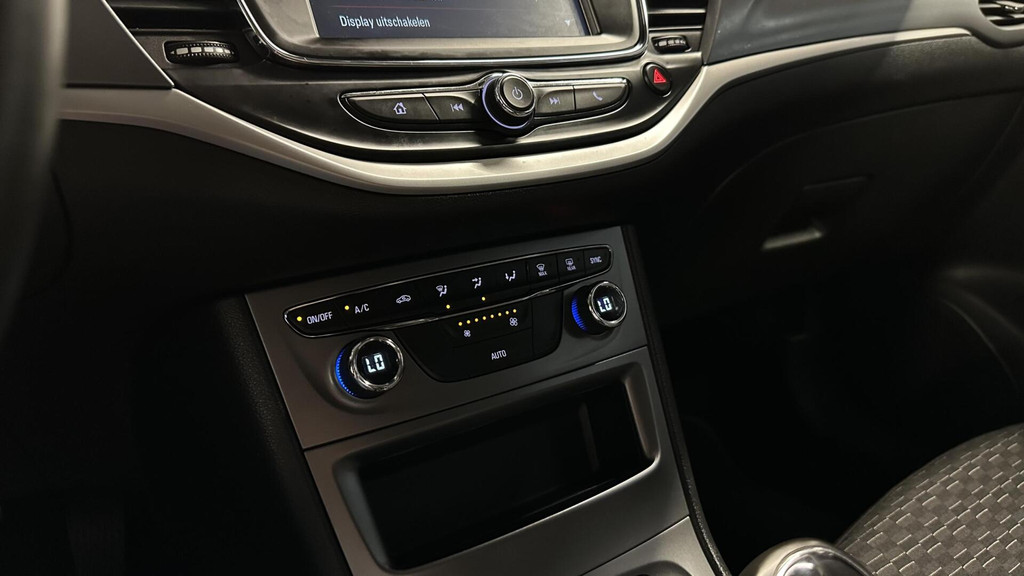 Opel Astra (K138DT) met abonnement