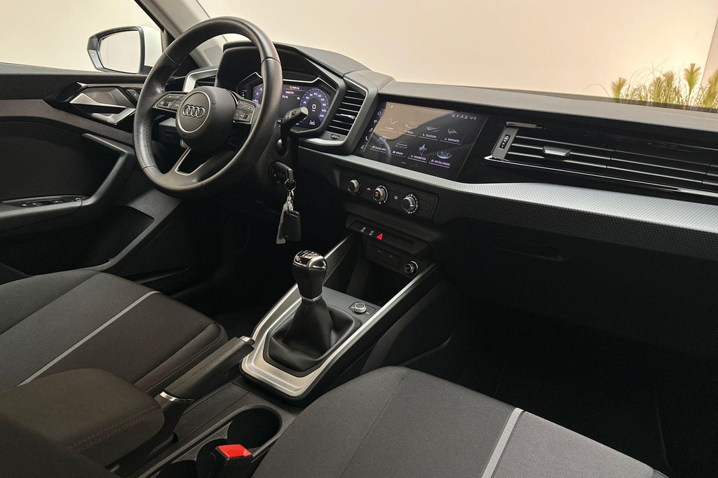 Audi A1 (L847BK) met abonnement