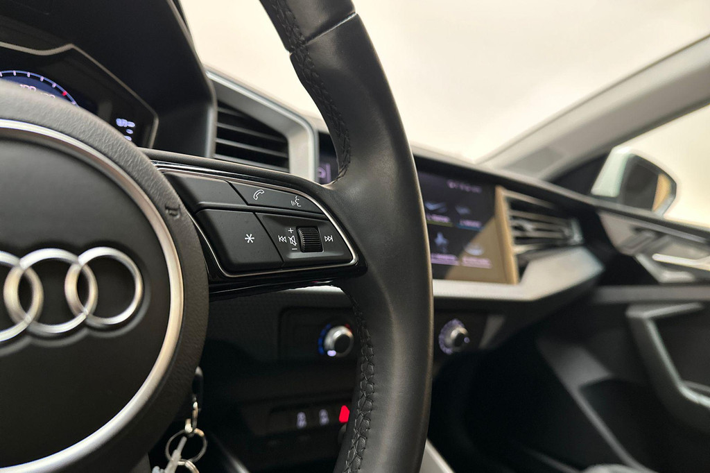 Audi A1 (L847BK) met abonnement