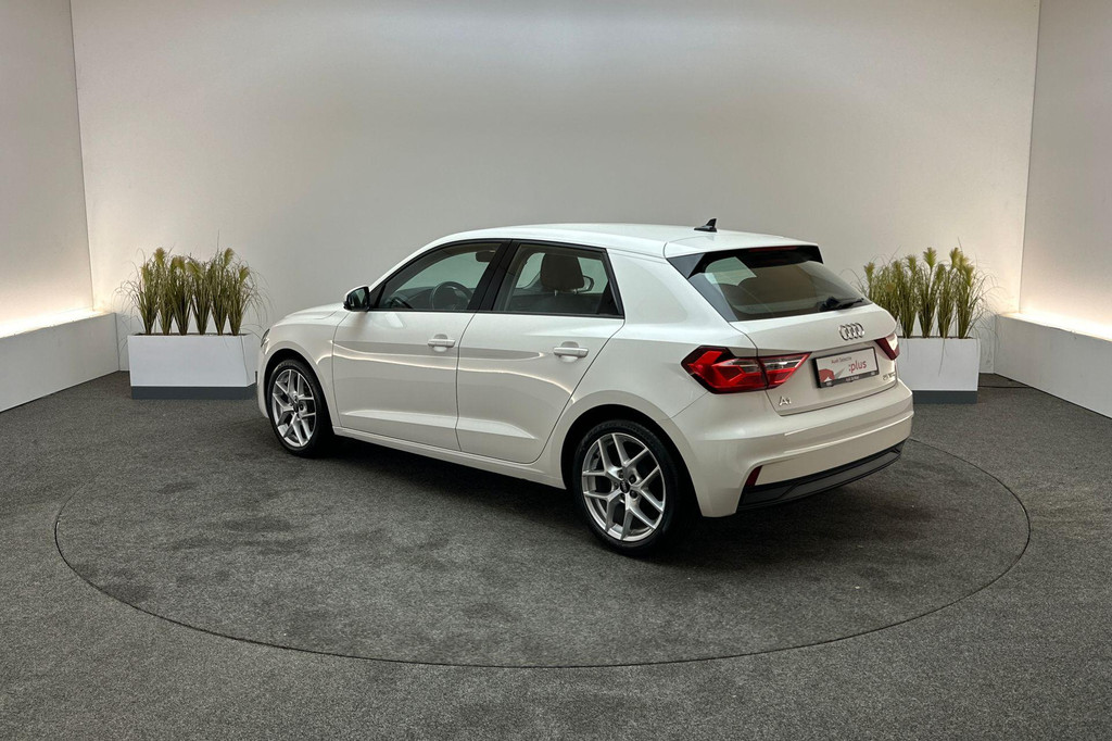 Audi A1 (L847BK) met abonnement