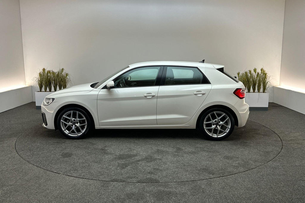 Audi A1 (L847BK) met abonnement